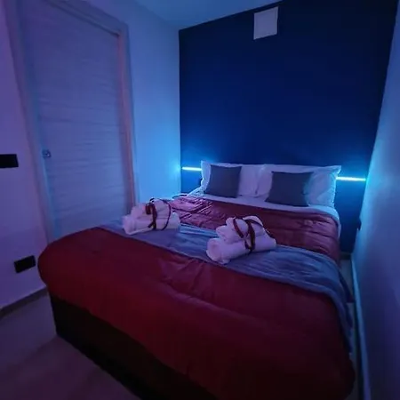 Tribunali Flat Νάπολη