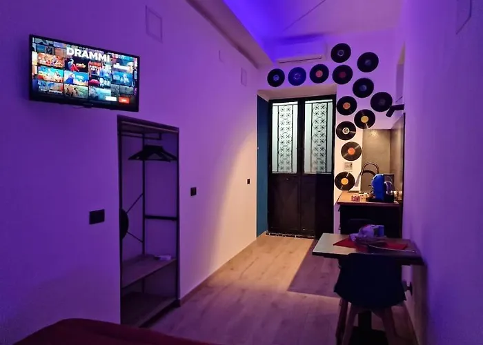 Tribunali Flat Lägenhet Neapel