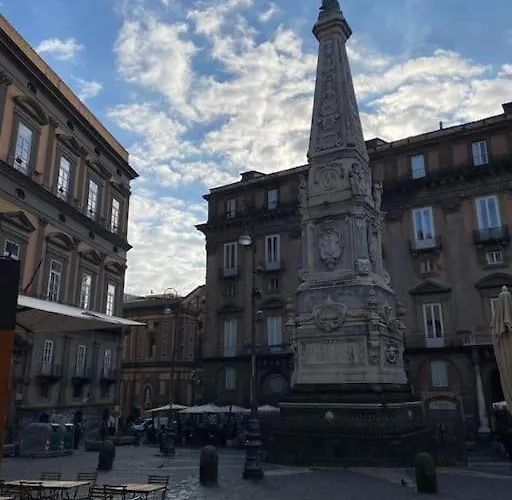 Tribunali Flat