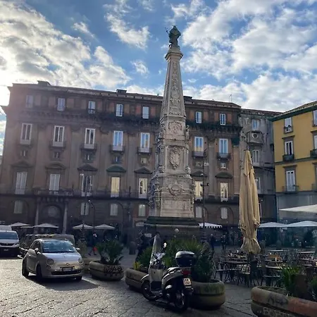 Tribunali Flat Appartamento