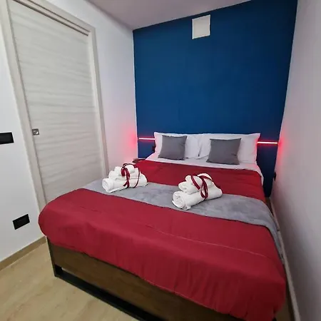 Tribunali Flat Appartamento